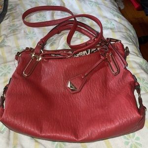 Red/orange Jessica Simpson crossbody purse